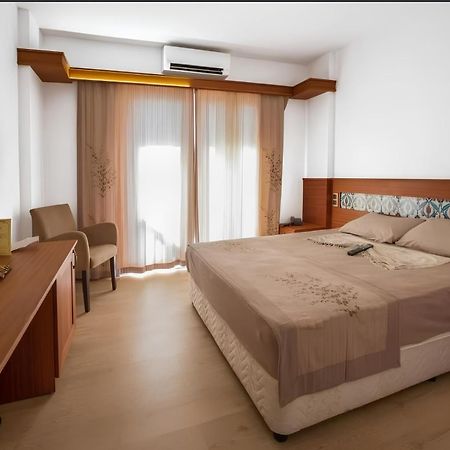 Hotel Lotus Spa&Sport Akyaka Екстер'єр фото